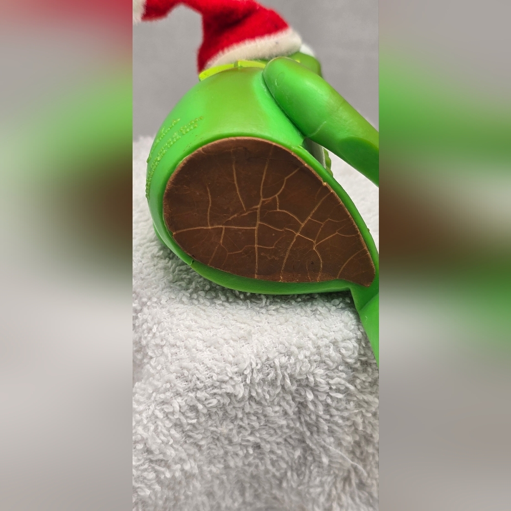 Vintage 1980 Hallmark Kermit the Frog Stocking Hanger Christmas Decor - Picture 8 of 8